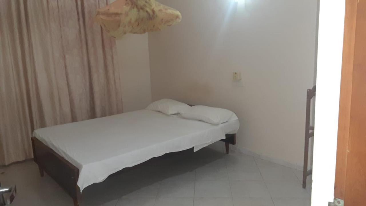 Mount House Hotel Apartment Диквелла Экстерьер фото